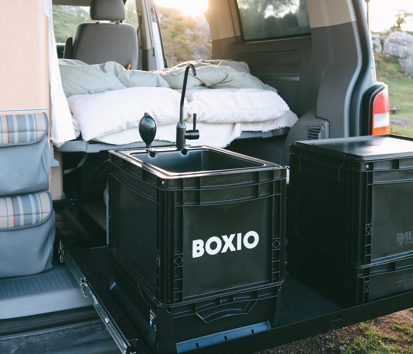 BOXIO - WASH: lavabo móvil con bomba manual, lavabo para furgoneta